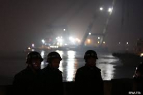 У берегов Крыма затонул плавучий кран с экипажем